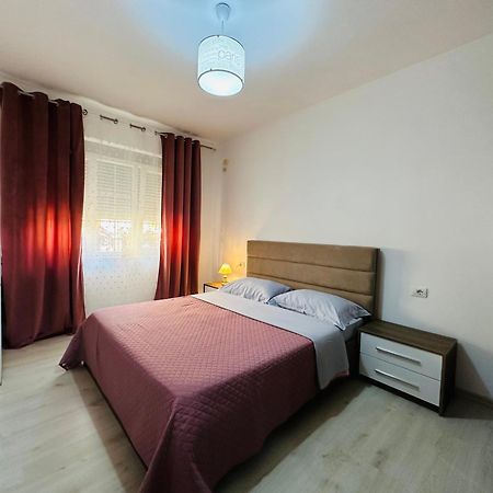 Grace'S Centre Apartment Shkodër Dış mekan fotoğraf