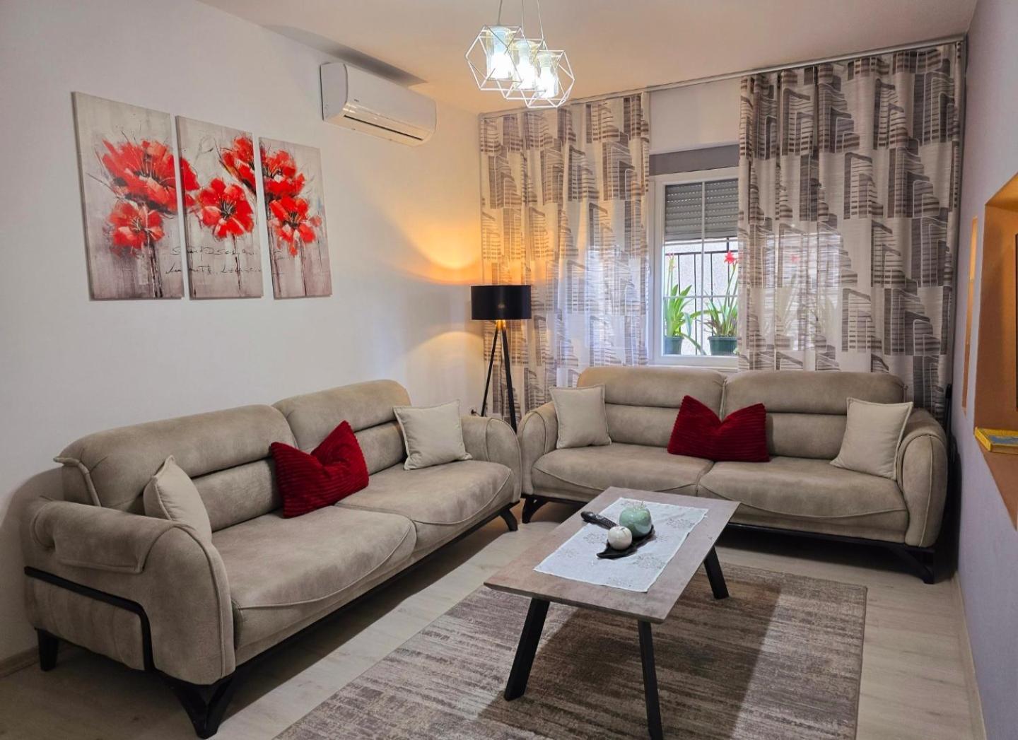 Grace'S Centre Apartment Shkodër Dış mekan fotoğraf