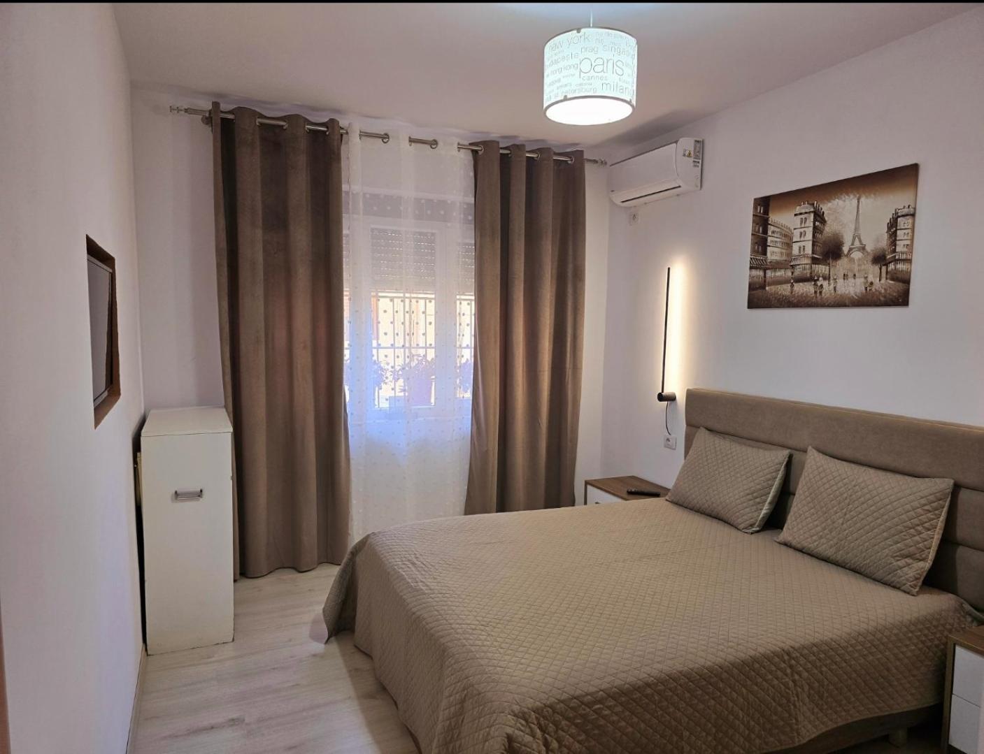 Grace'S Centre Apartment Shkodër Dış mekan fotoğraf
